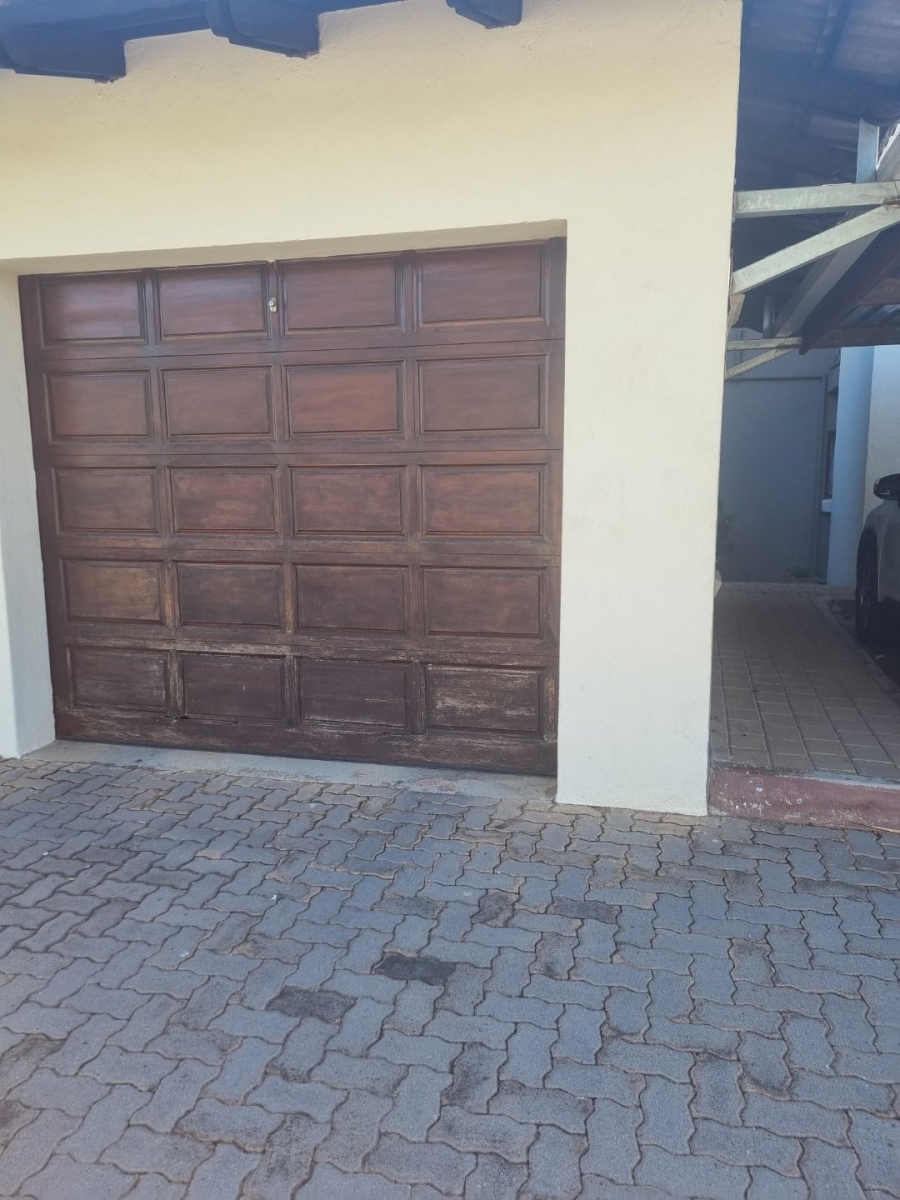 To Let 2 Bedroom Property for Rent in Melodie North West